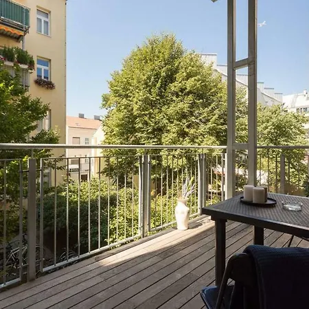 Spacious Vienna Central Station Residence Exterior photo